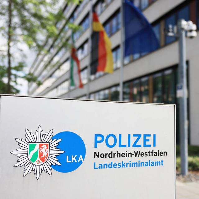 Ein Schild des LKA NRW vor dem zuständigen Gebäude
