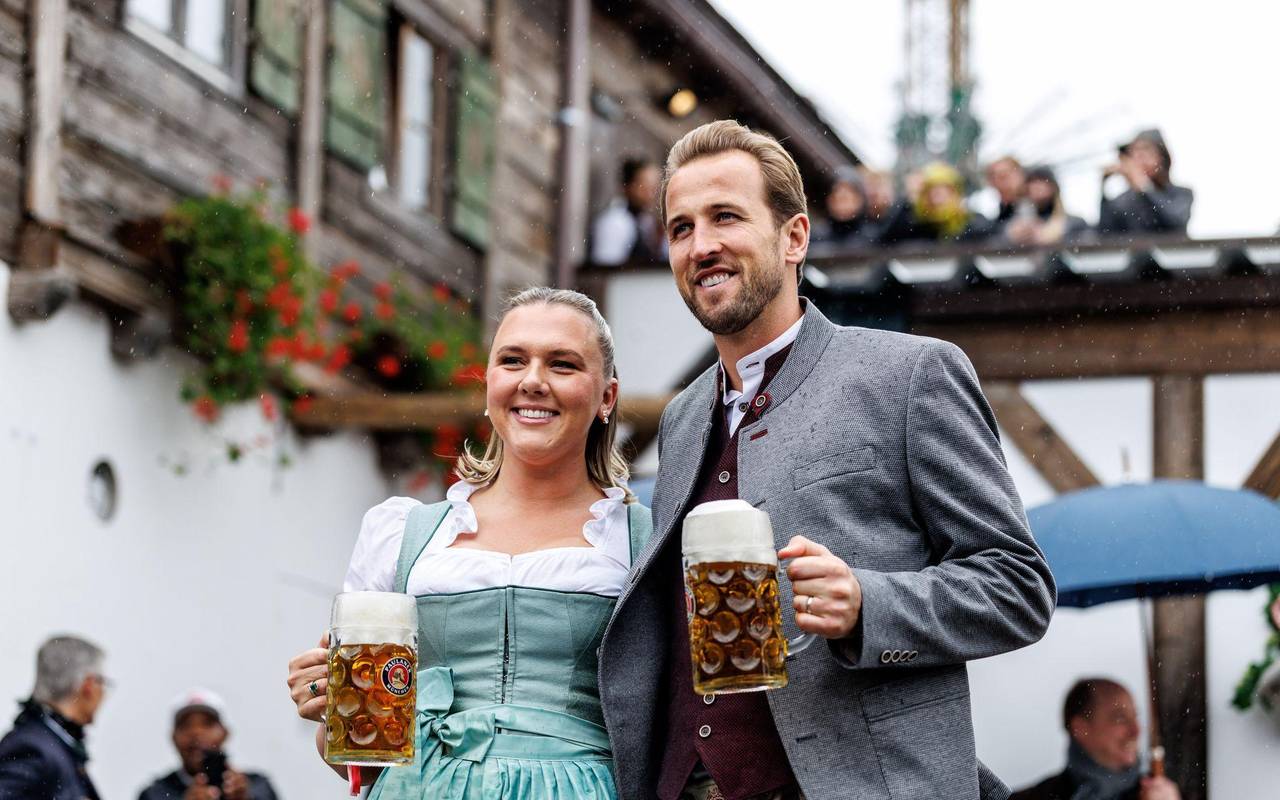 Besuch des FC Bayern München auf dem Oktoberfest