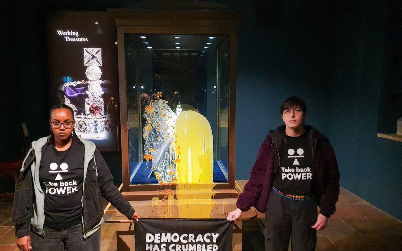 Essensanschlag auf die Kronjuwelen: Londoner Tower dicht