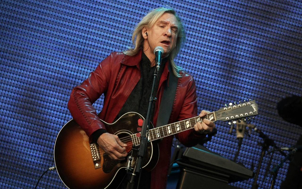 Eagles-Musiker Joe Walsh versteigert Hunderte Gitarren