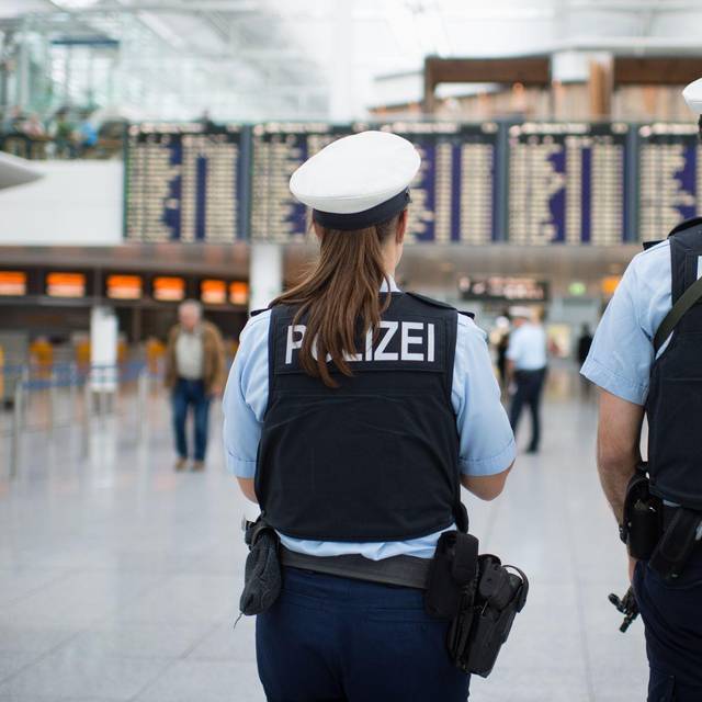 Bundespolizei am Münchner Flughafen