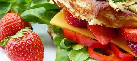 Mit dem richtigen Pausen-Snack bleiben Schüler fit