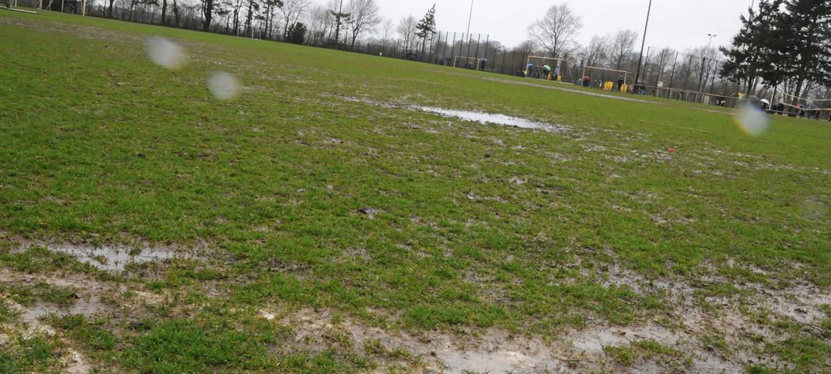 Rasenplätze in Bocholt weiter gesperrt