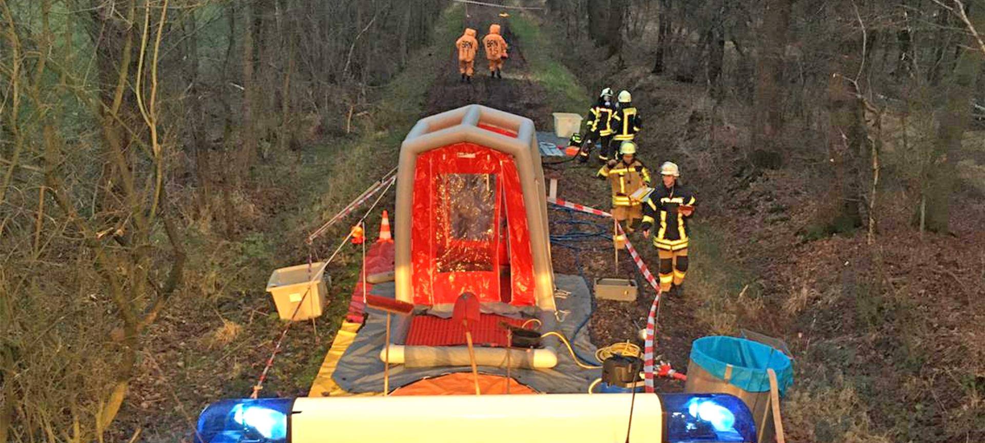 Chemische Substanz am Wegesrand in Südlohn illegal entsorgt
