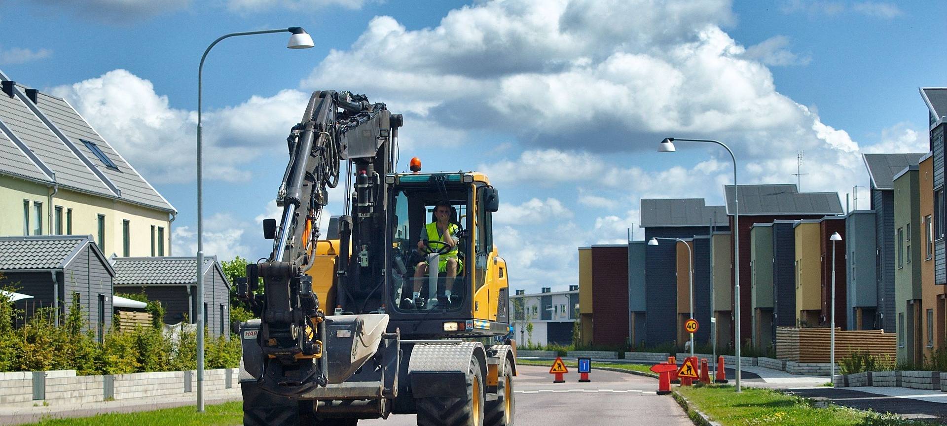Vreden: Schwerer Unfall mit Bagger