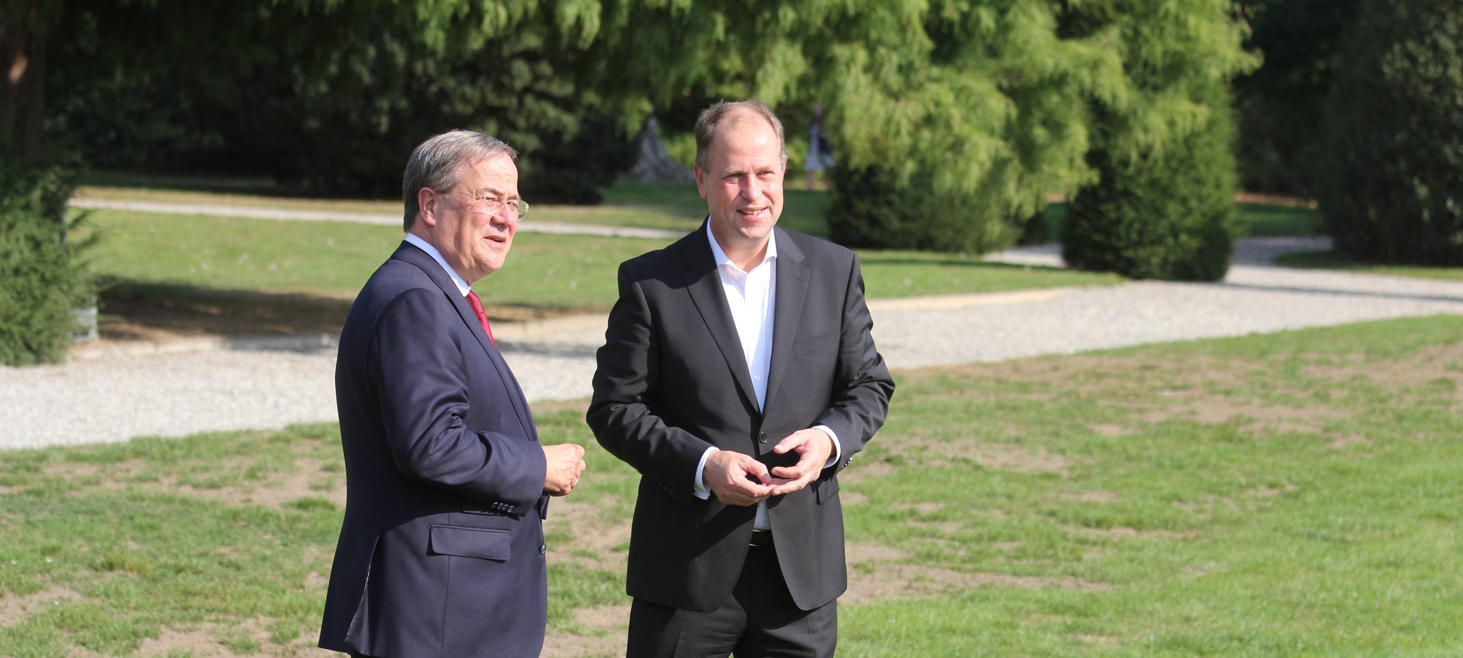 Laschet und das Landeskabinett in Anholt