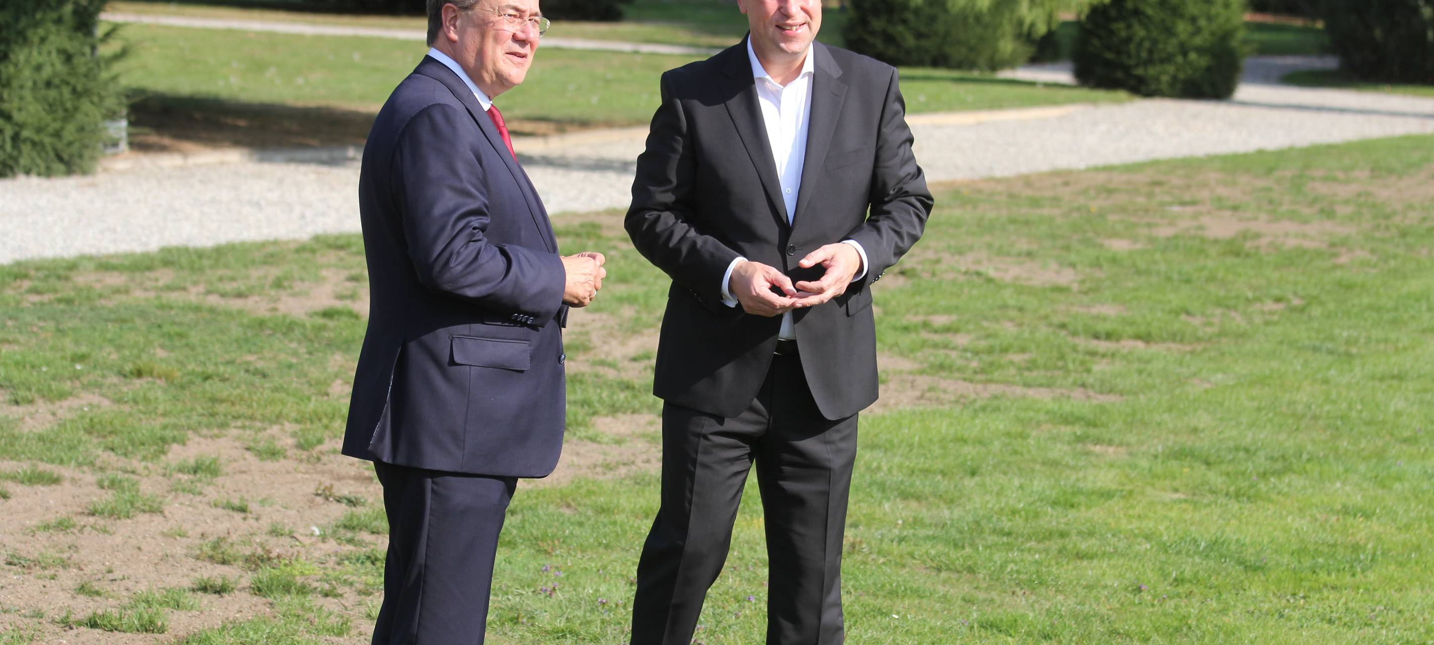 Laschet und das Landeskabinett in Anholt
