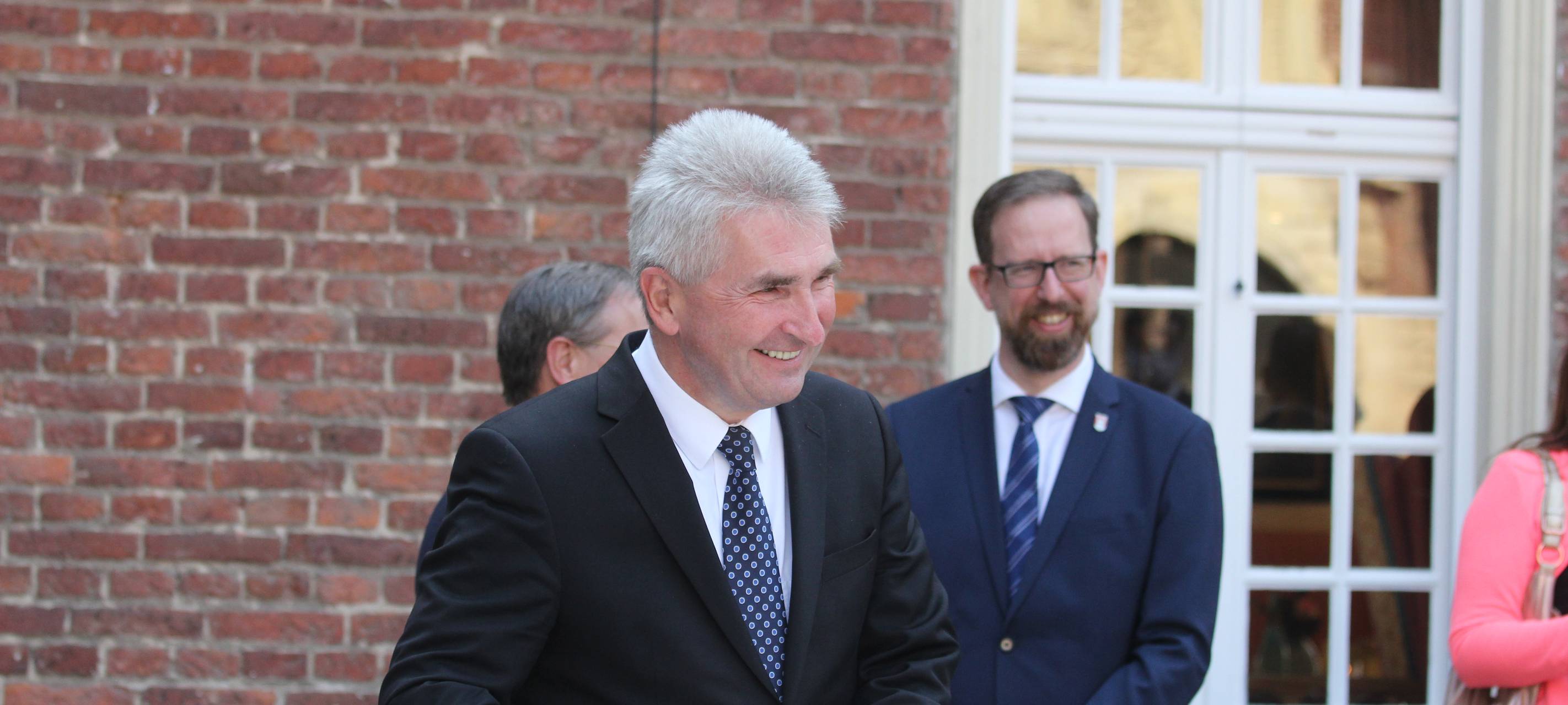 Laschet und das Landeskabinett in Anholt