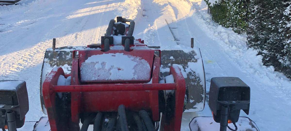 Landwirte unterstützen Winterdienst in Borkens Wohngebieten