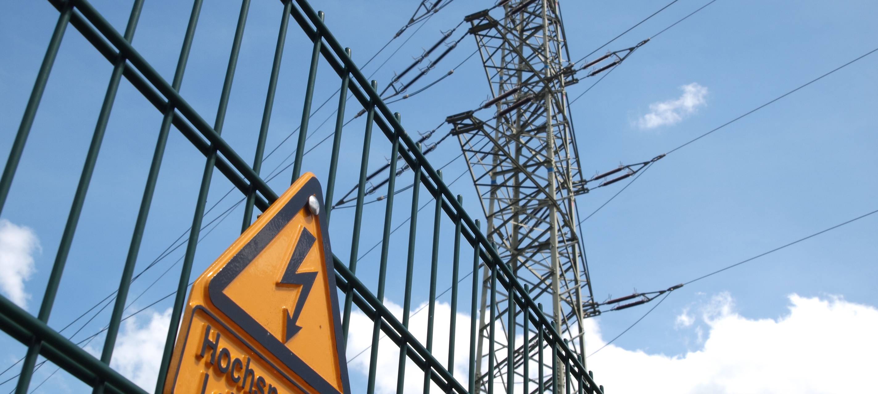 Überprüfung von Hochspannungsleitungen im Kreis Borken