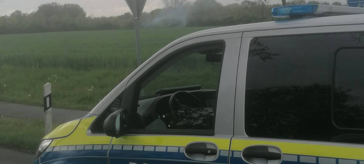 Gefährliche Situation für drei Fußgänger