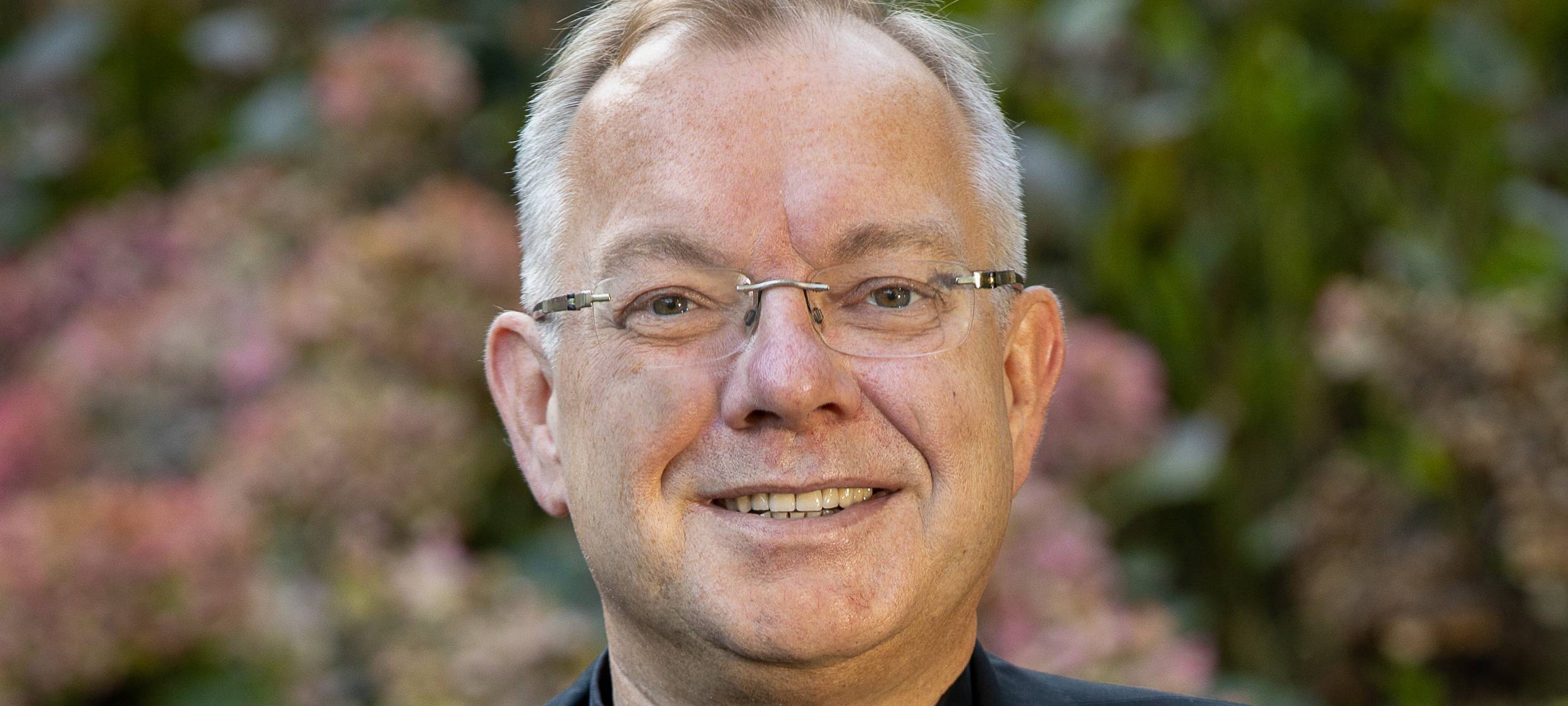Münsterscher Weihbischof Hegge wird Richter
