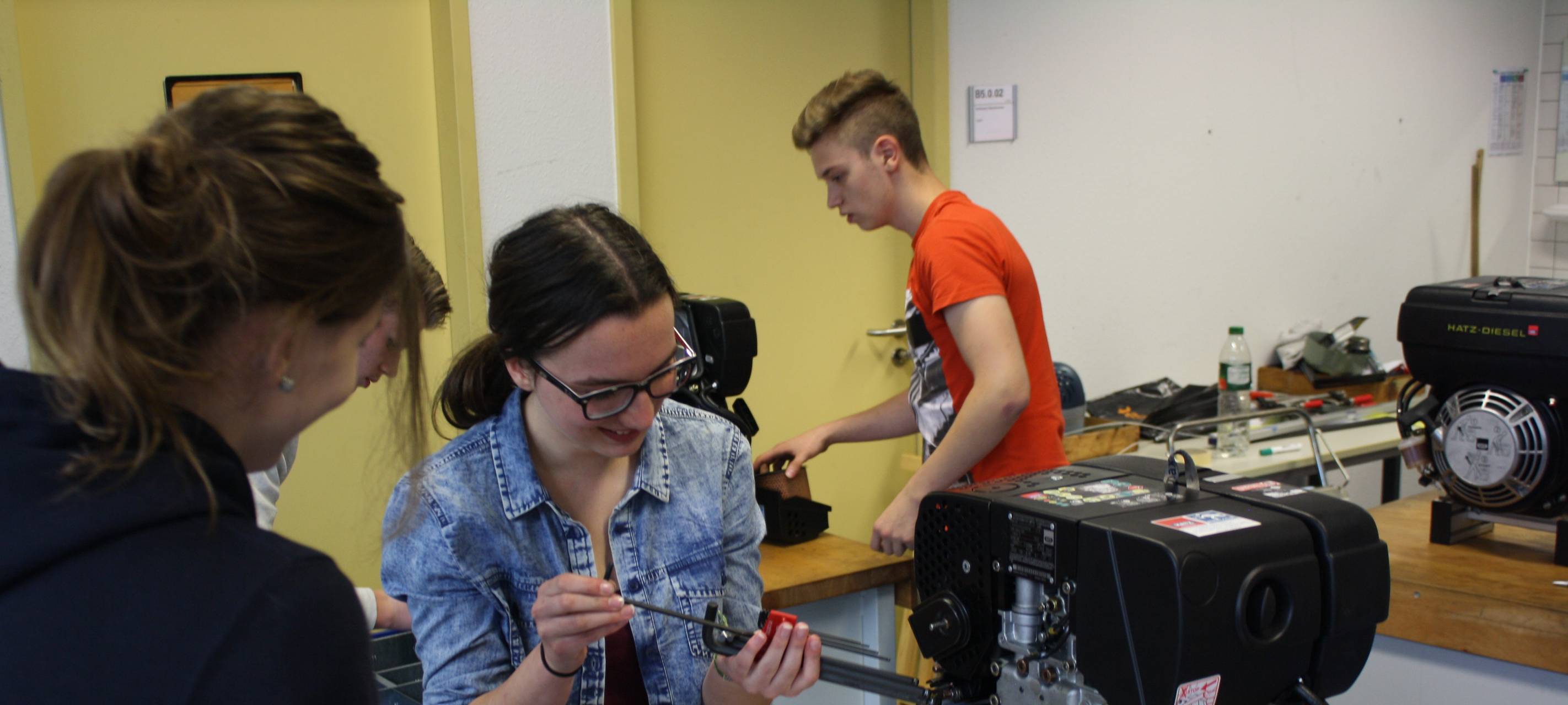 Bewerben für Duales Orientierungspraktikum Technik