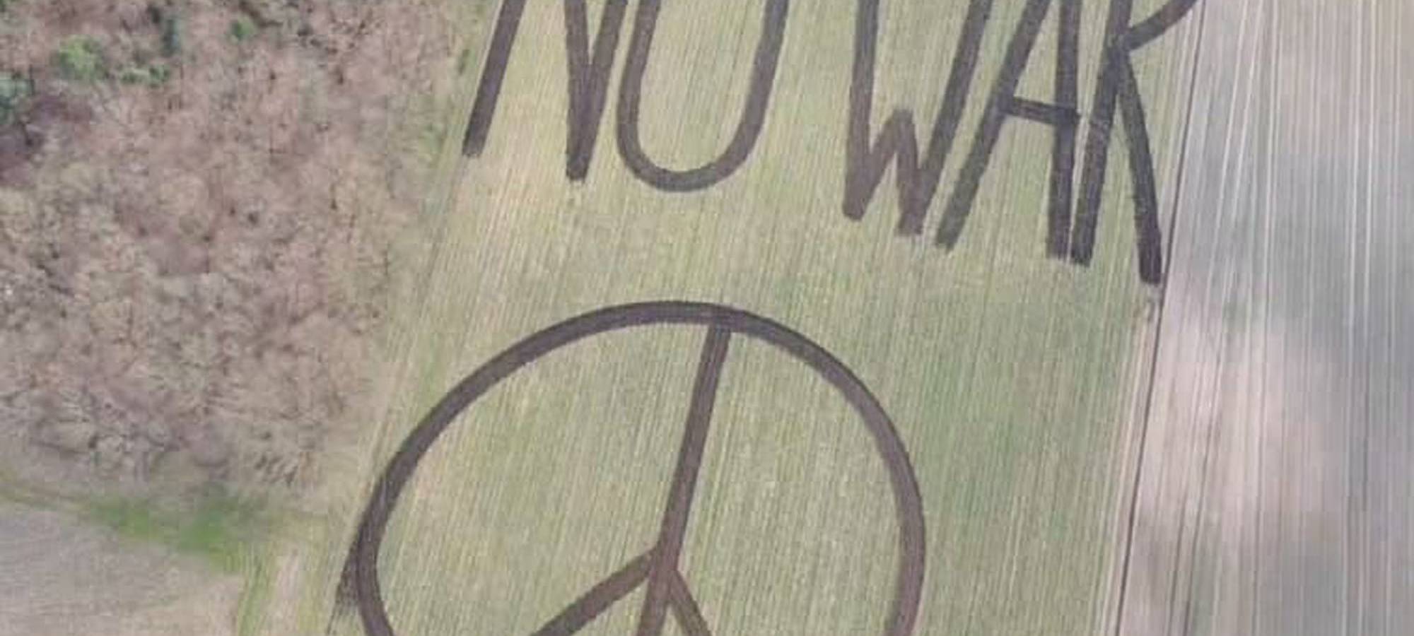 Grubbern für den Frieden - Landwirte im Kreis Borken