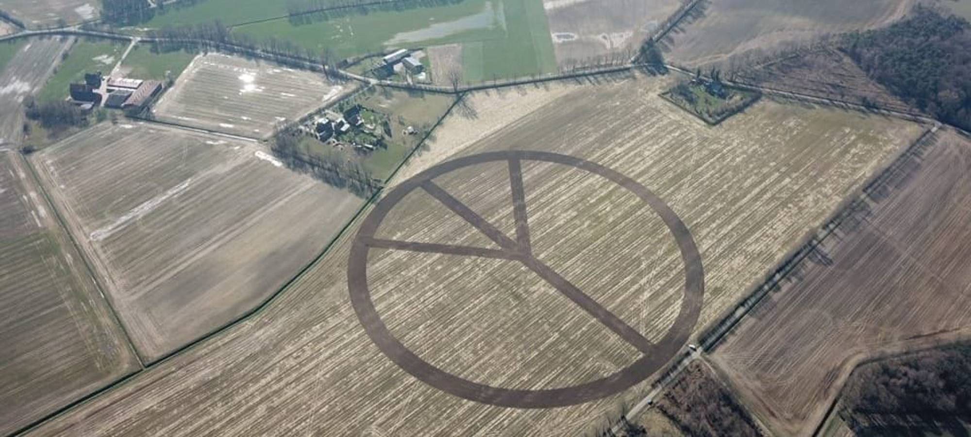 Grubbern für den Frieden - Landwirte im Kreis Borken