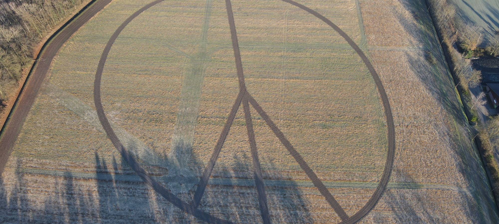 Grubbern für den Frieden - Landwirte im Kreis Borken