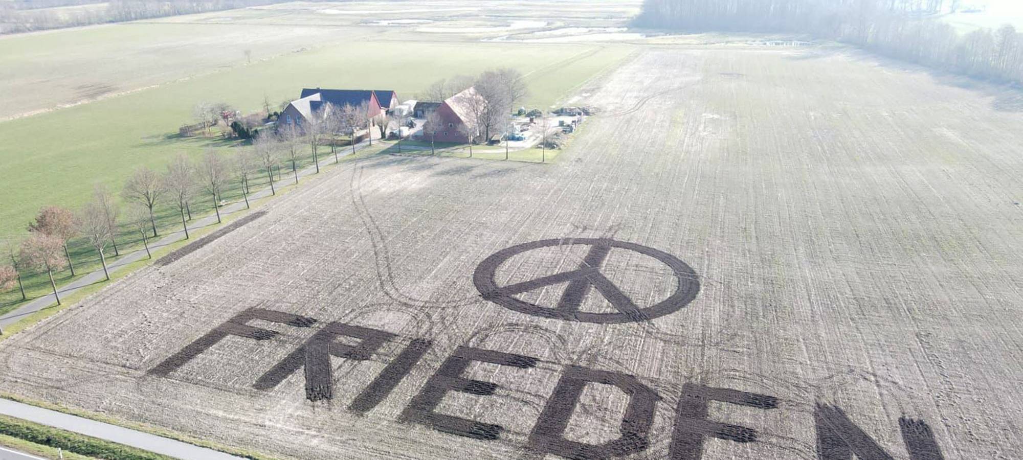 Grubbern für den Frieden - Landwirte im Kreis Borken