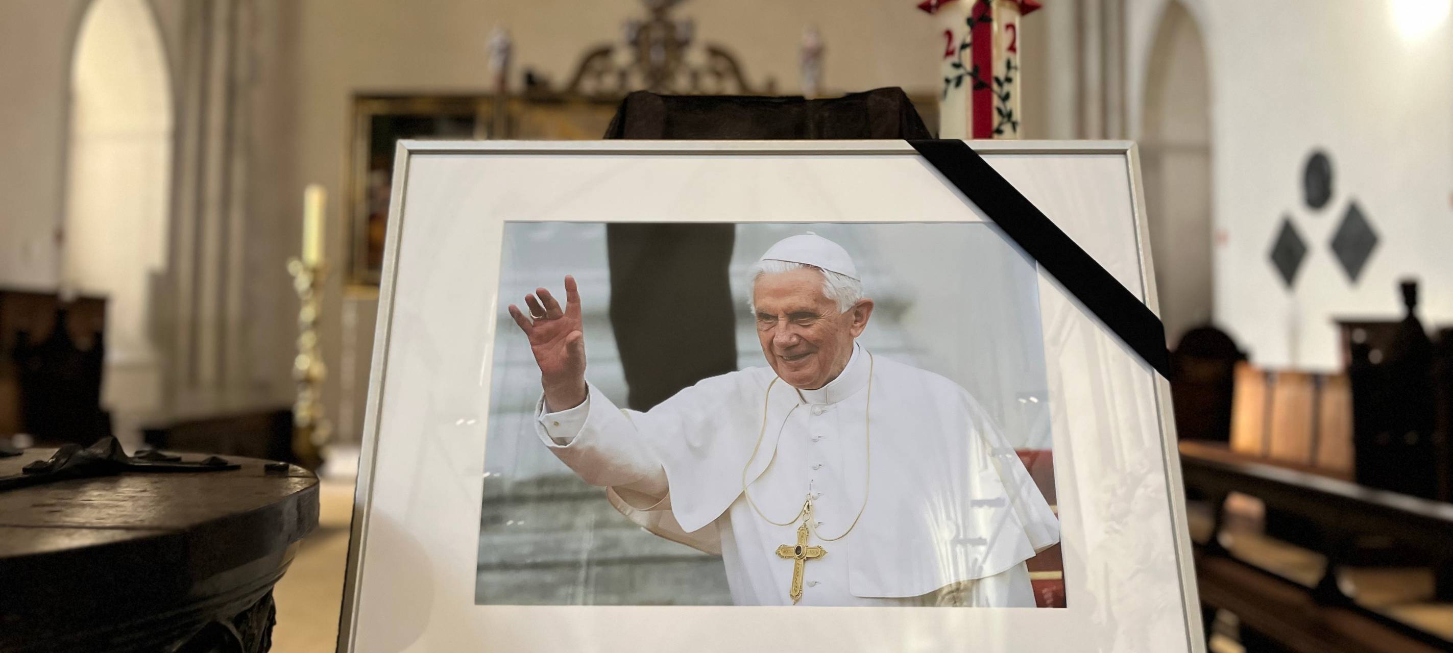 Gedenken an Papst em. Benedikt XVI. im Bistum Münster