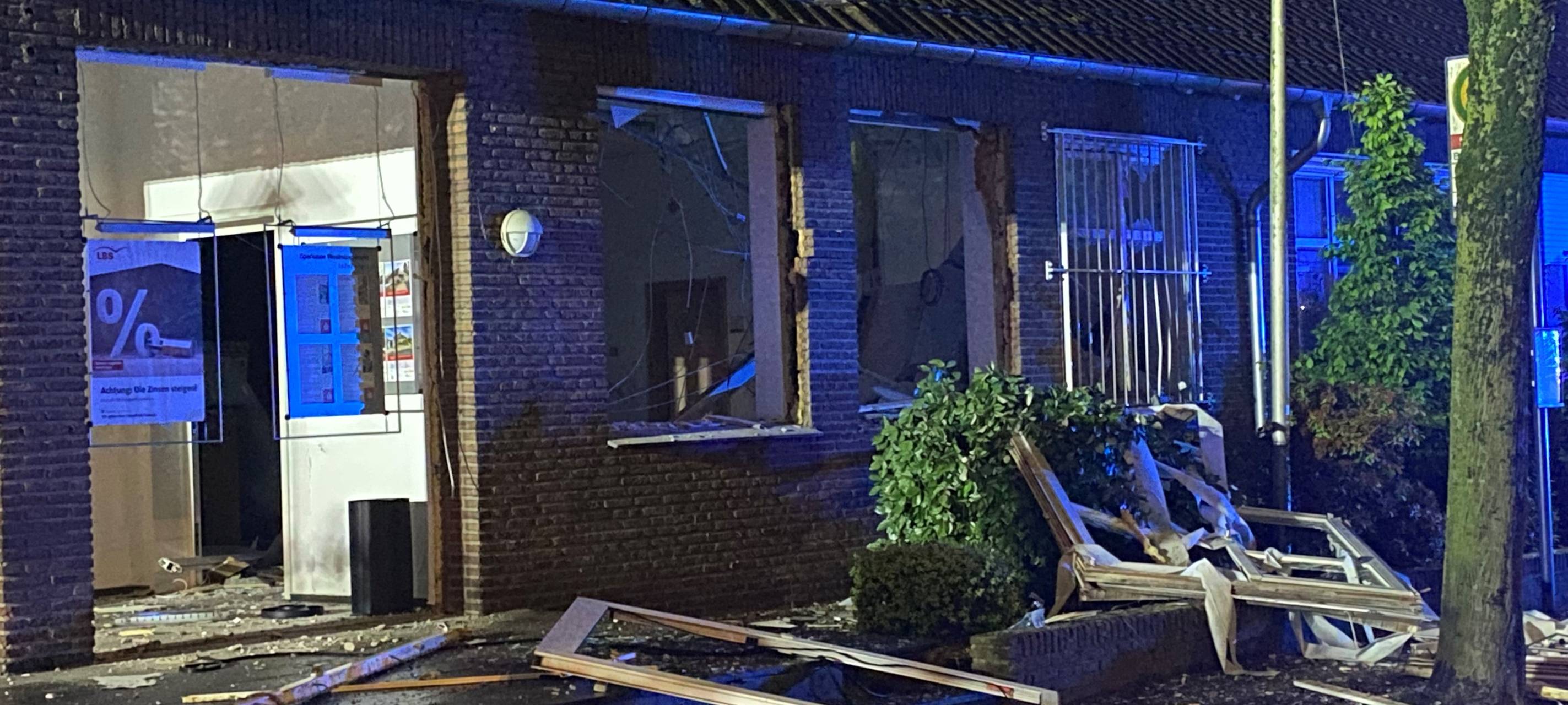 10.000 Euro Belohnung nach Geldautomatensprengung in Ammeloe