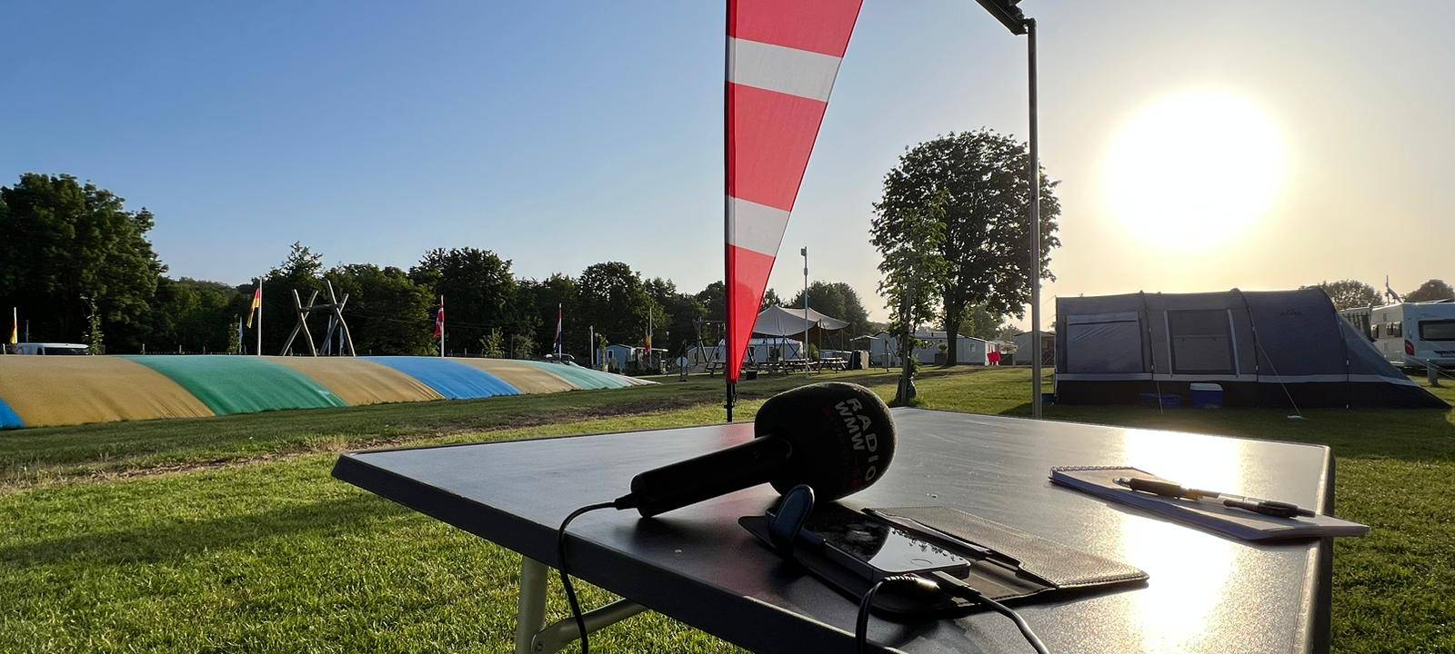 Daniel schickt Silvia zum Campen an den Pröbstingsee