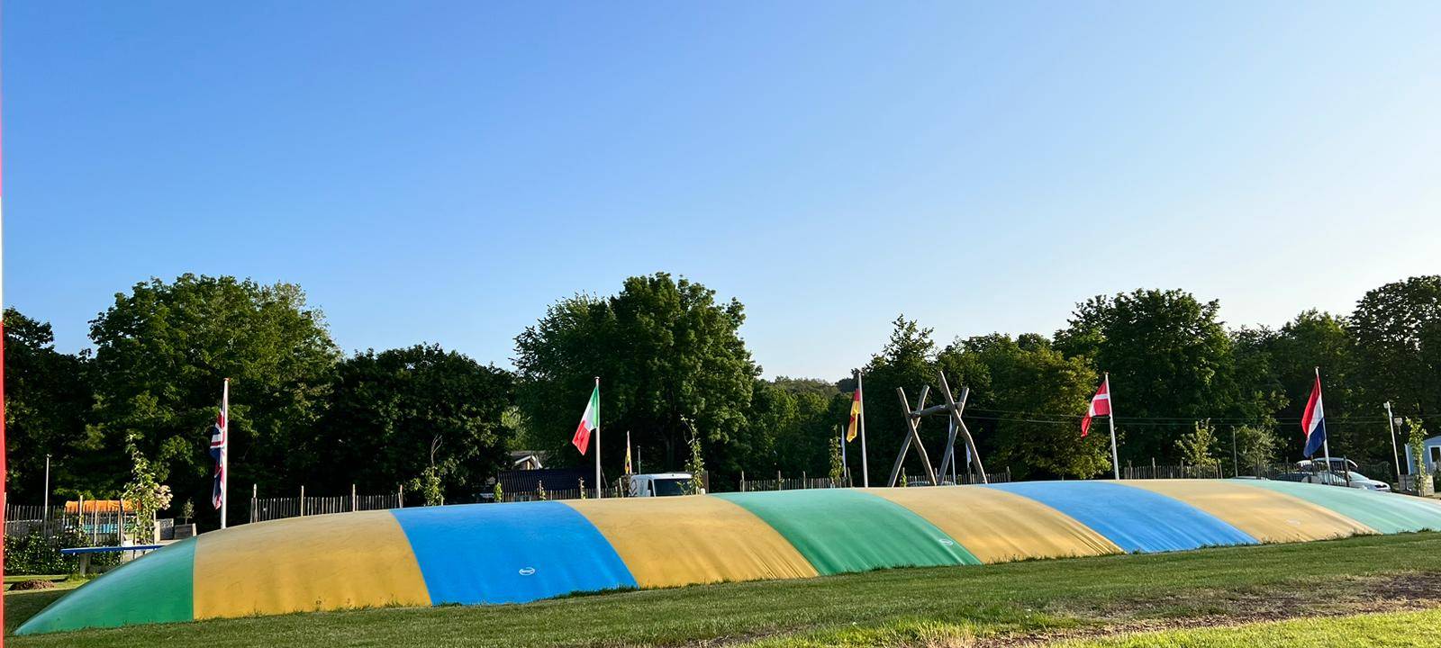 Daniel schickt Silvia zum Campen an den Pröbstingsee