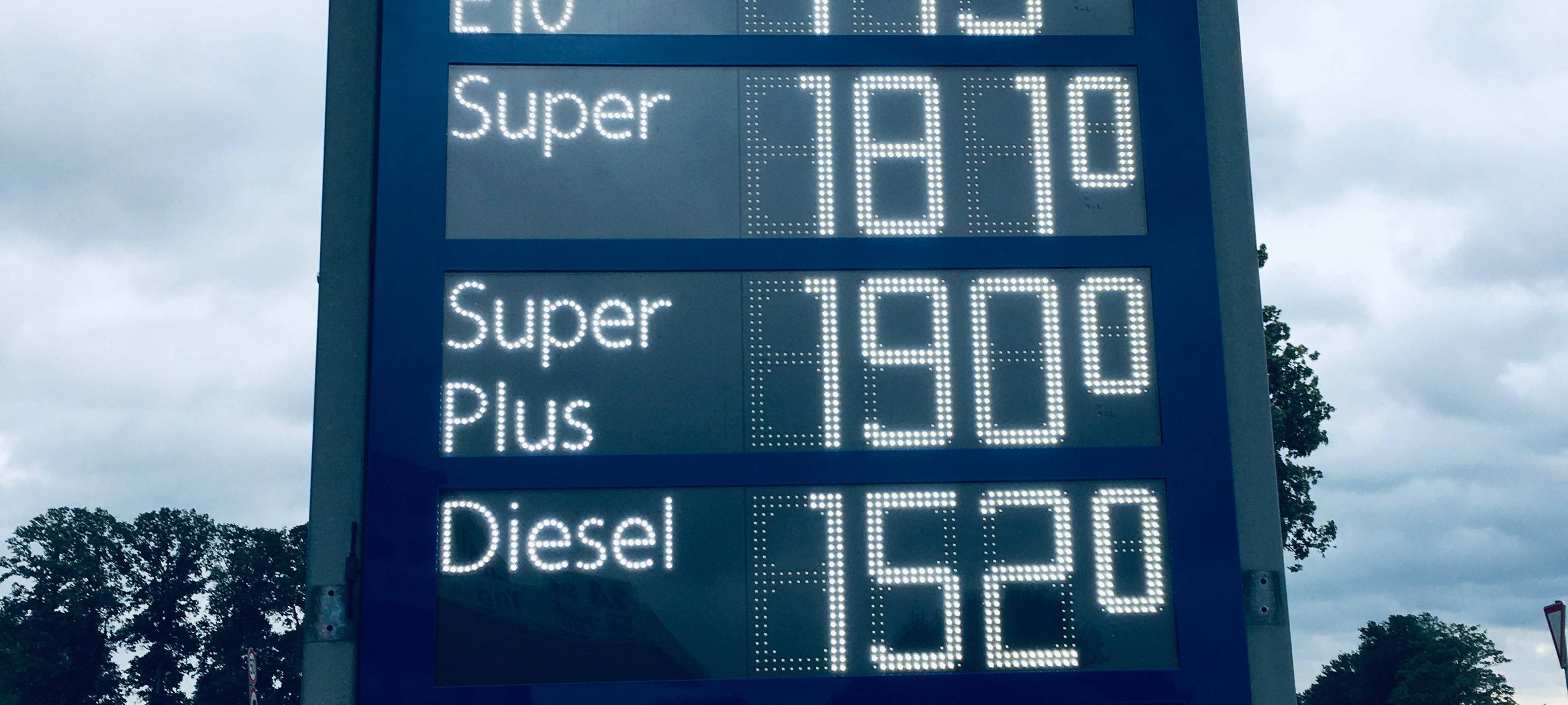 Tanktourismus an der Grenze