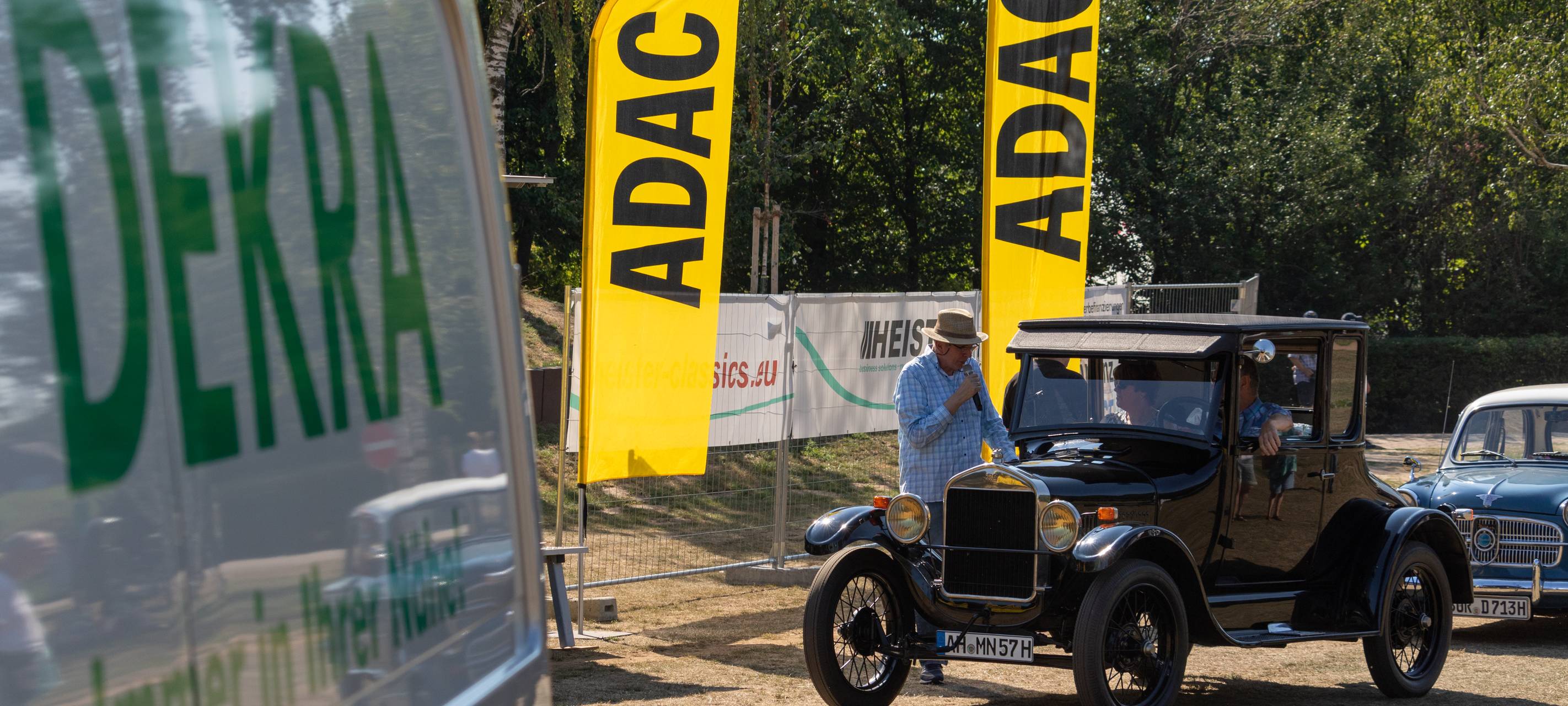 Oldtimertreffen auf der Festwiese des Bocholter Aasee