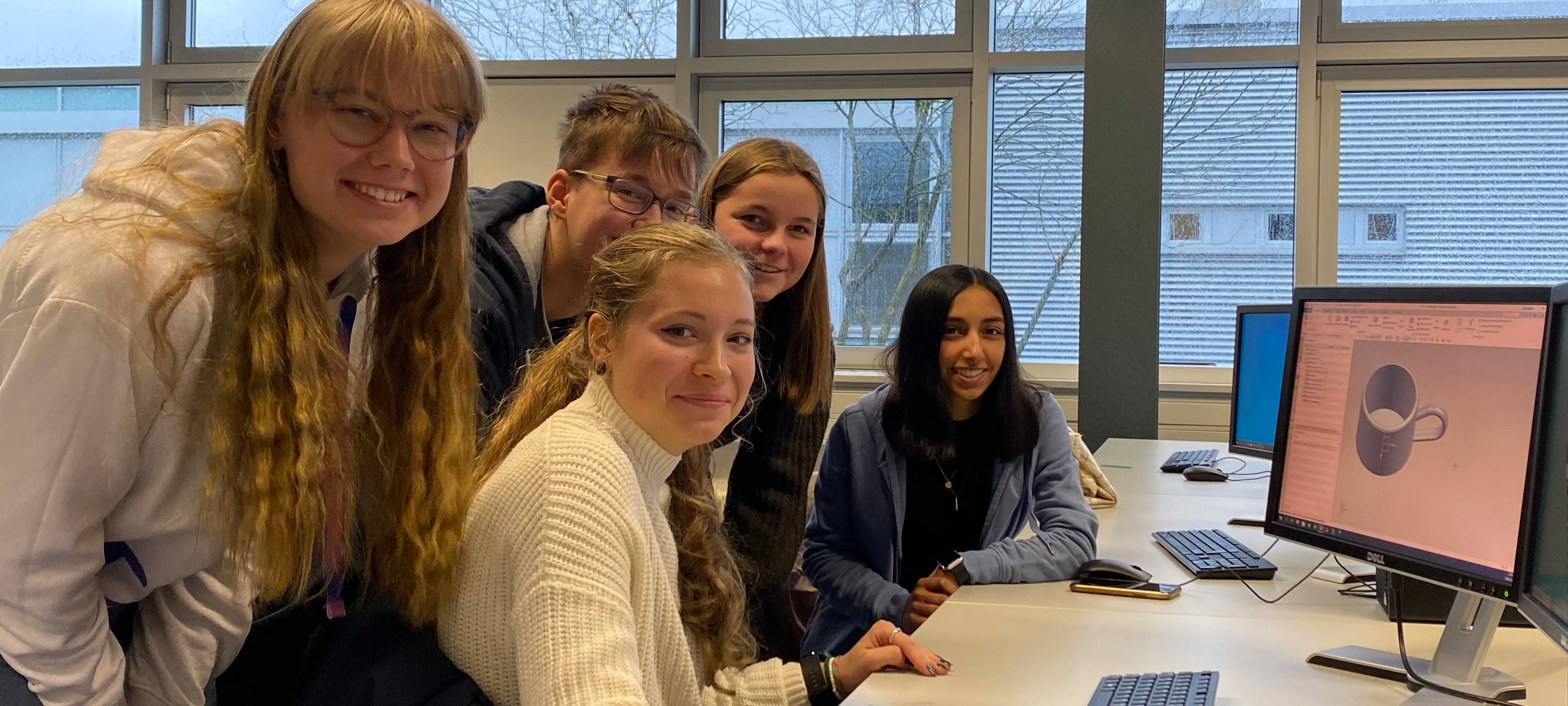 Duales Praktikum für Oberstufenschülerinnen und -schüler