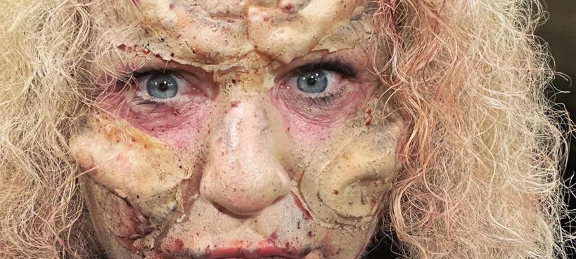 Monster-Crashkurs - Silvia im Moviepark