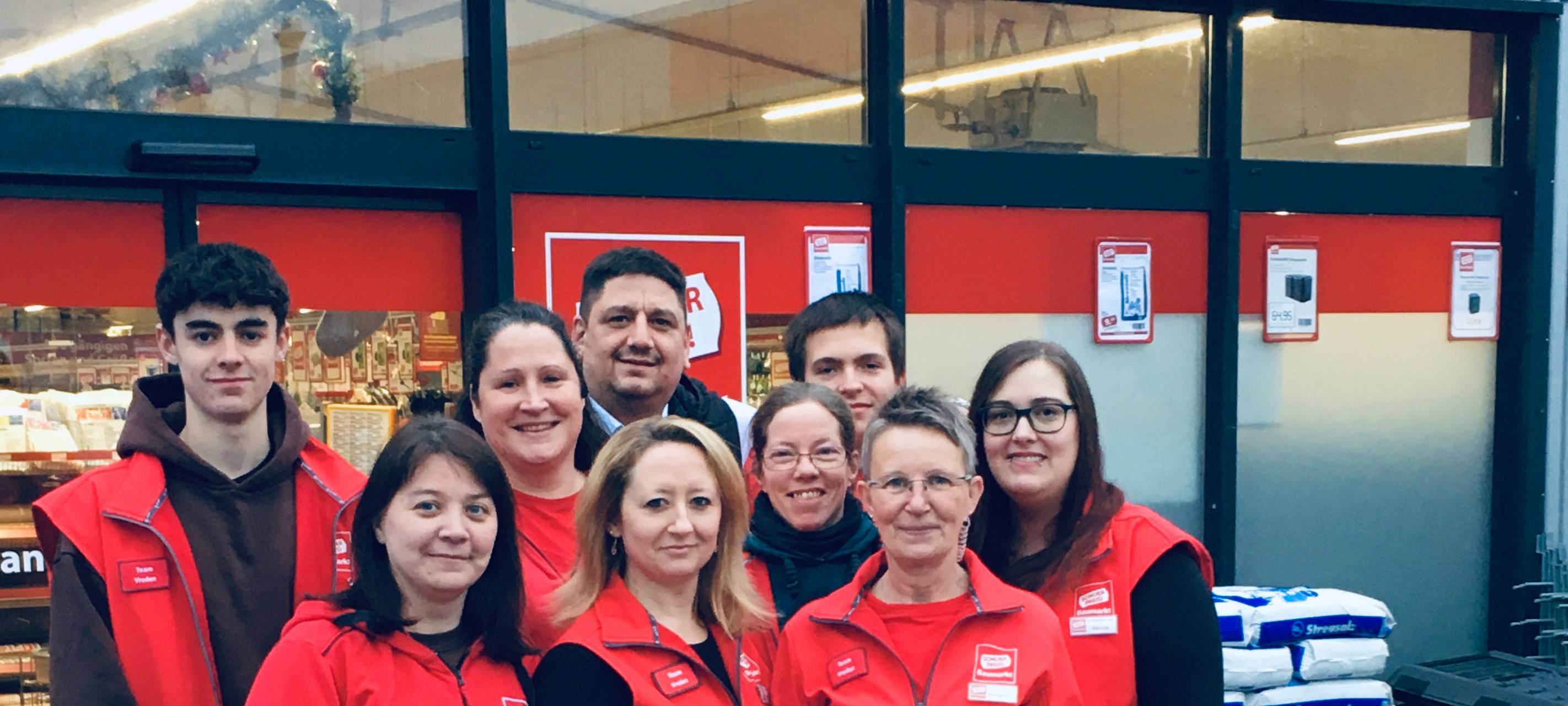 Sonderpreisbaumarkt spendet 1000 Euro