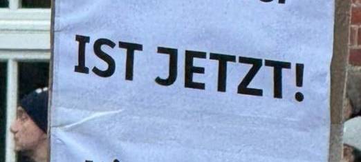 2000 Vredener bei Demo