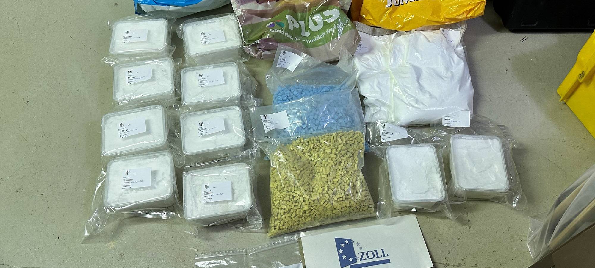 Drogenkurier auf der B54 mit mehr als 15 Kilo erwischt