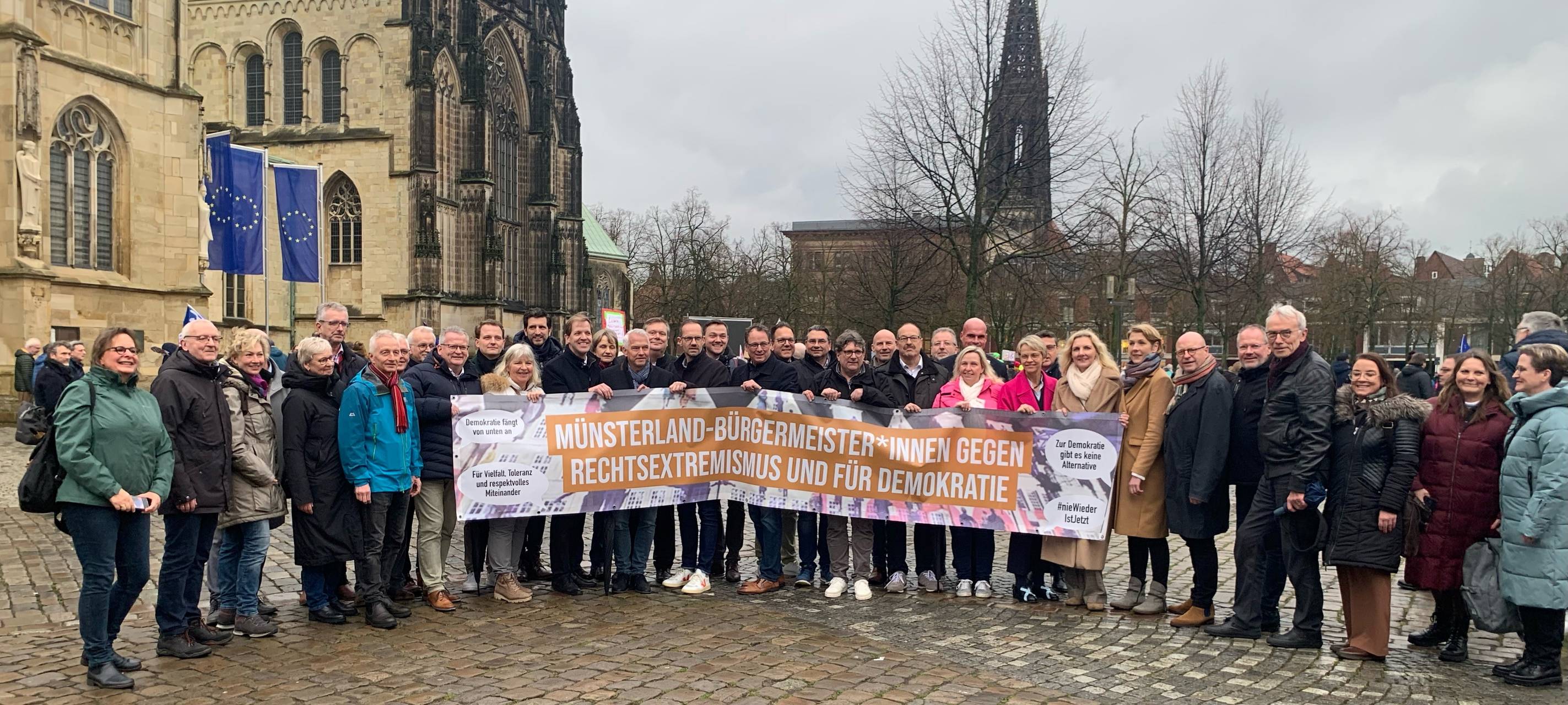 30.000 bei Demo gegen Rechtsextremismus in Münster