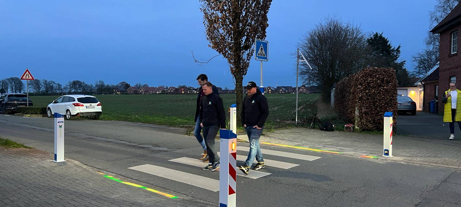 Leucht-Zebrastreifen in Heiden: Wir waren dabei