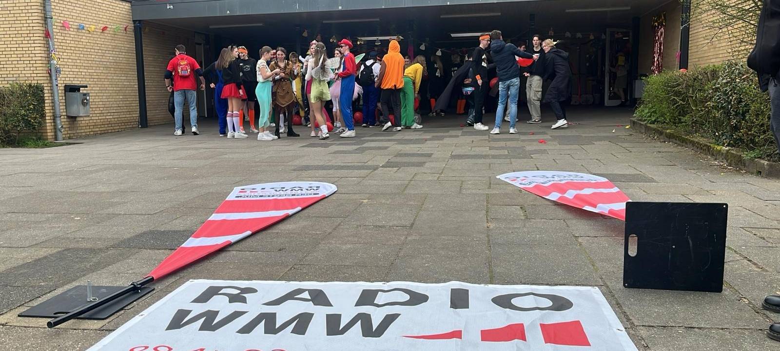Der letzte Schultag mit RADIO WMW DJ
