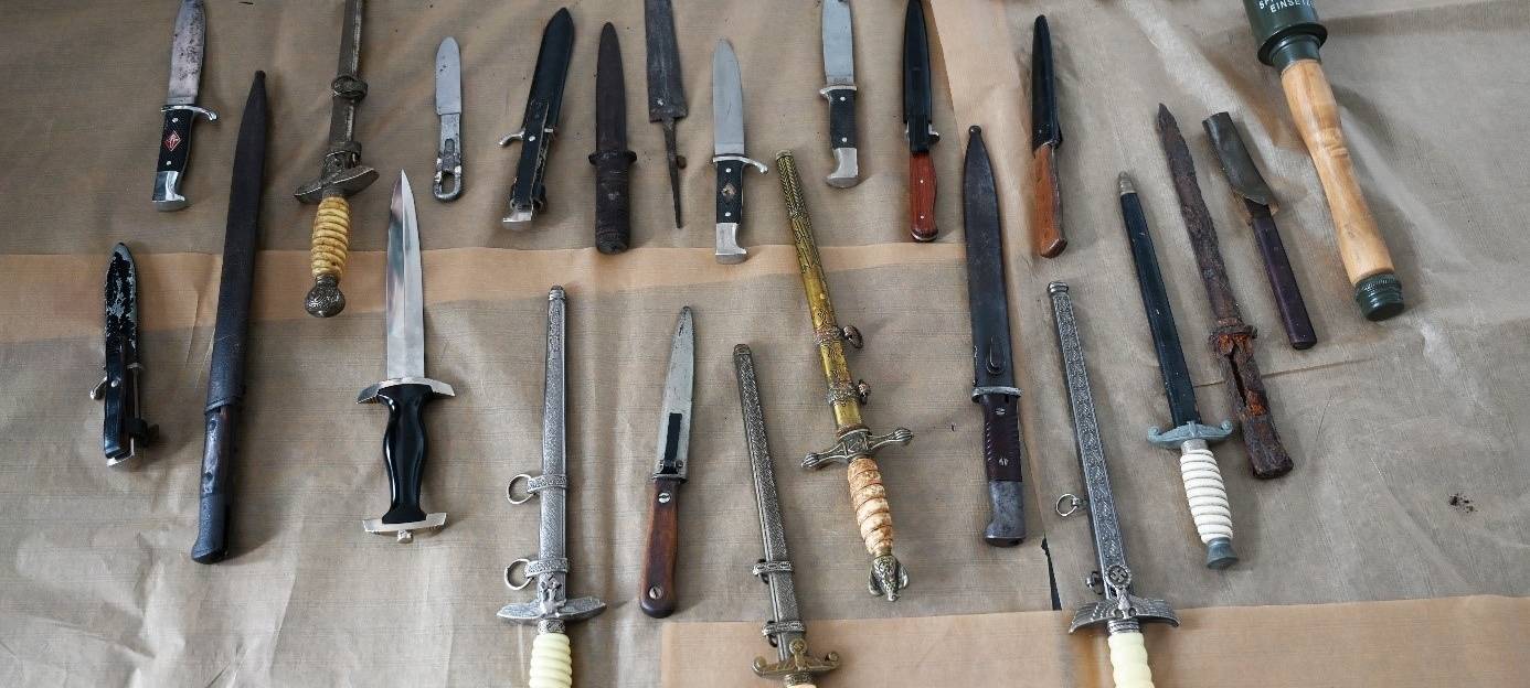 Polizei stellt in Ramsdorf Waffenarsenal sicher