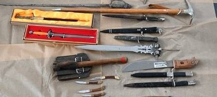 Polizei stellt in Ramsdorf Waffenarsenal sicher