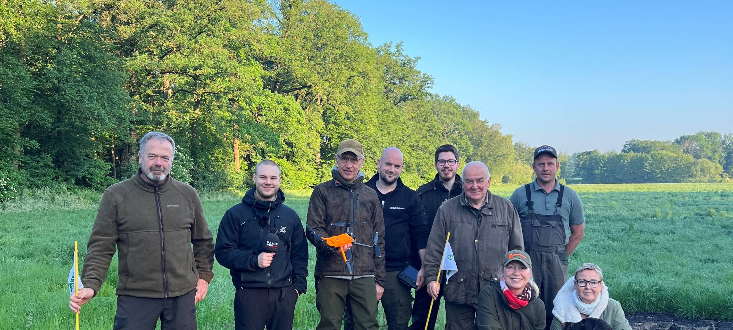 Mit Rehkitzrettern im Einsatz