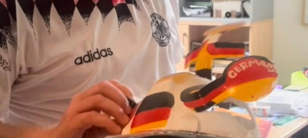 Ahauser Fussballfan besucht