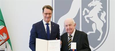 Weseker erhält Bundesverdienstkreuz