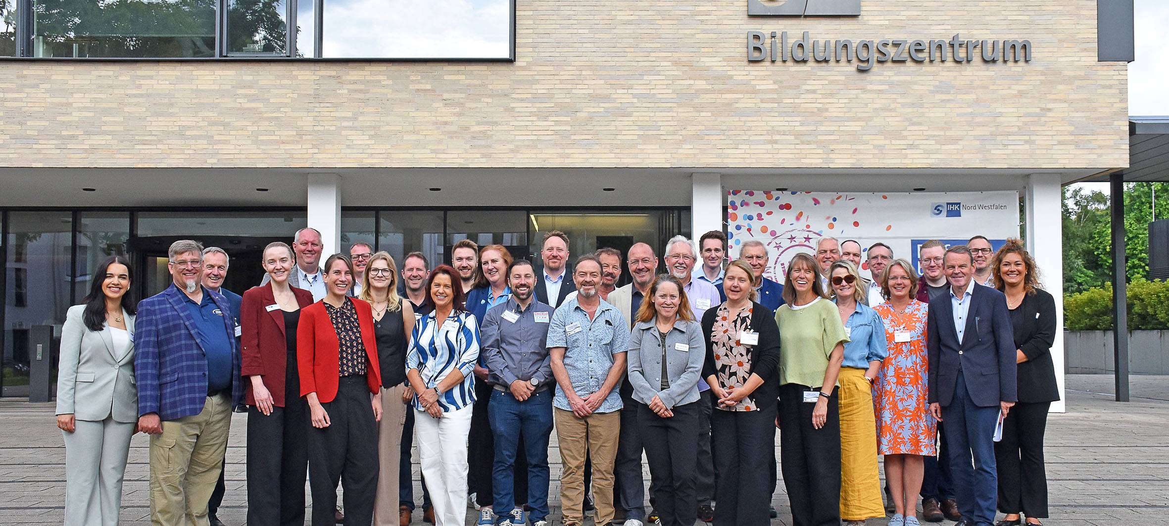 US-Delegation informiert sich über Hochwasserschutz