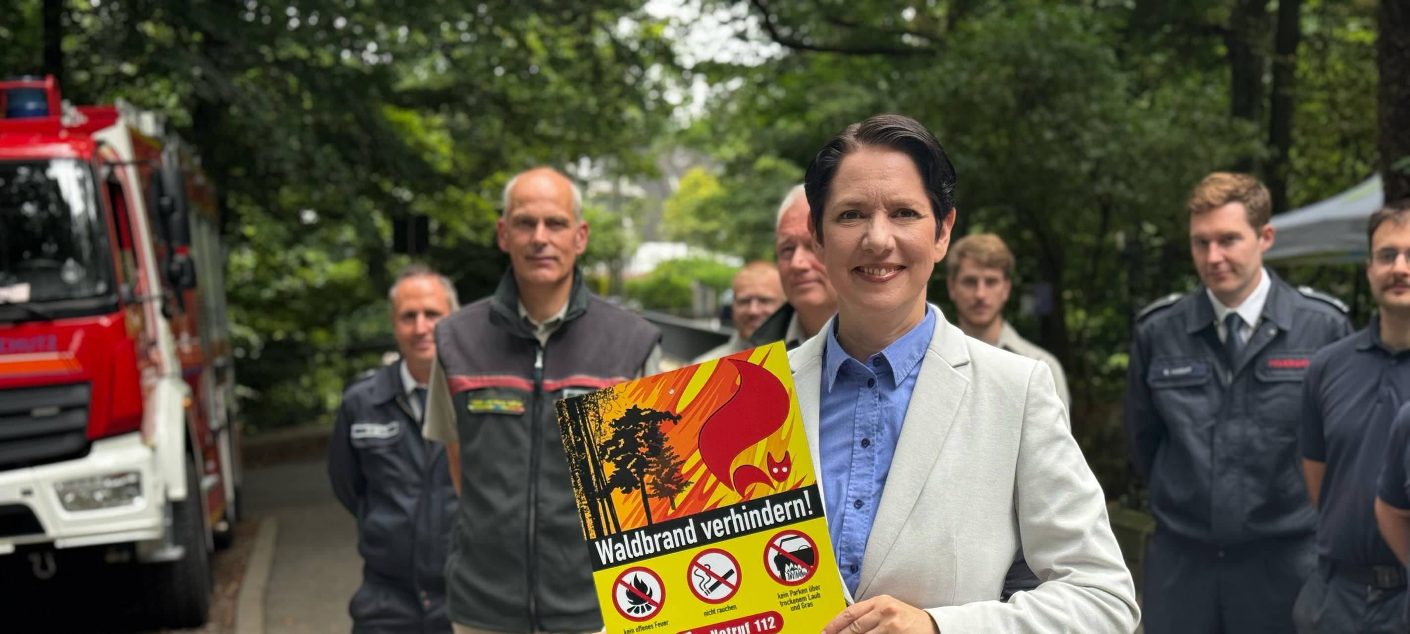 Land stellt Waldbrandschilder auf - auch bei uns