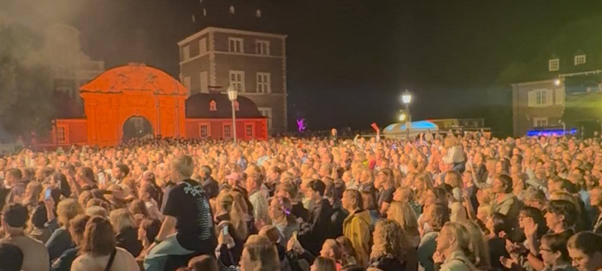 Das war RADIO WMW live am Schloss mit Álvaro Soler