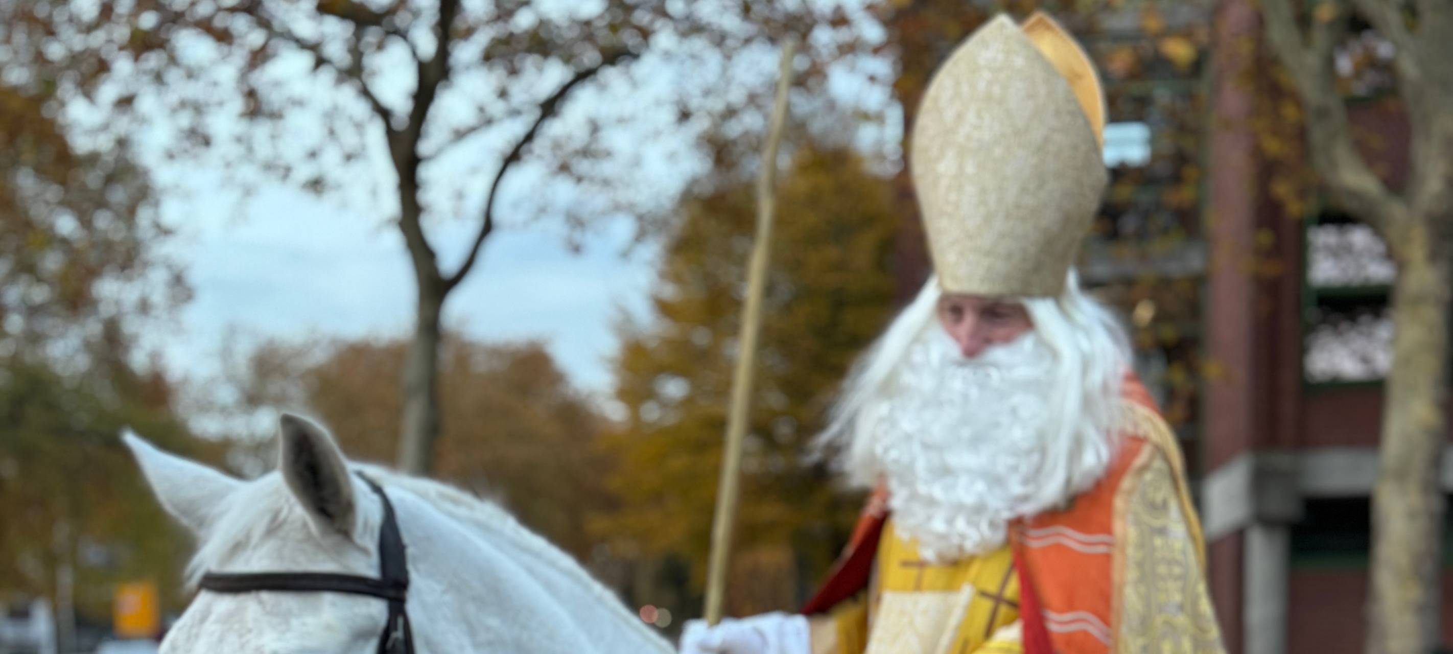 Größter Martinsumzug in Bocholt - wieder gut besucht
