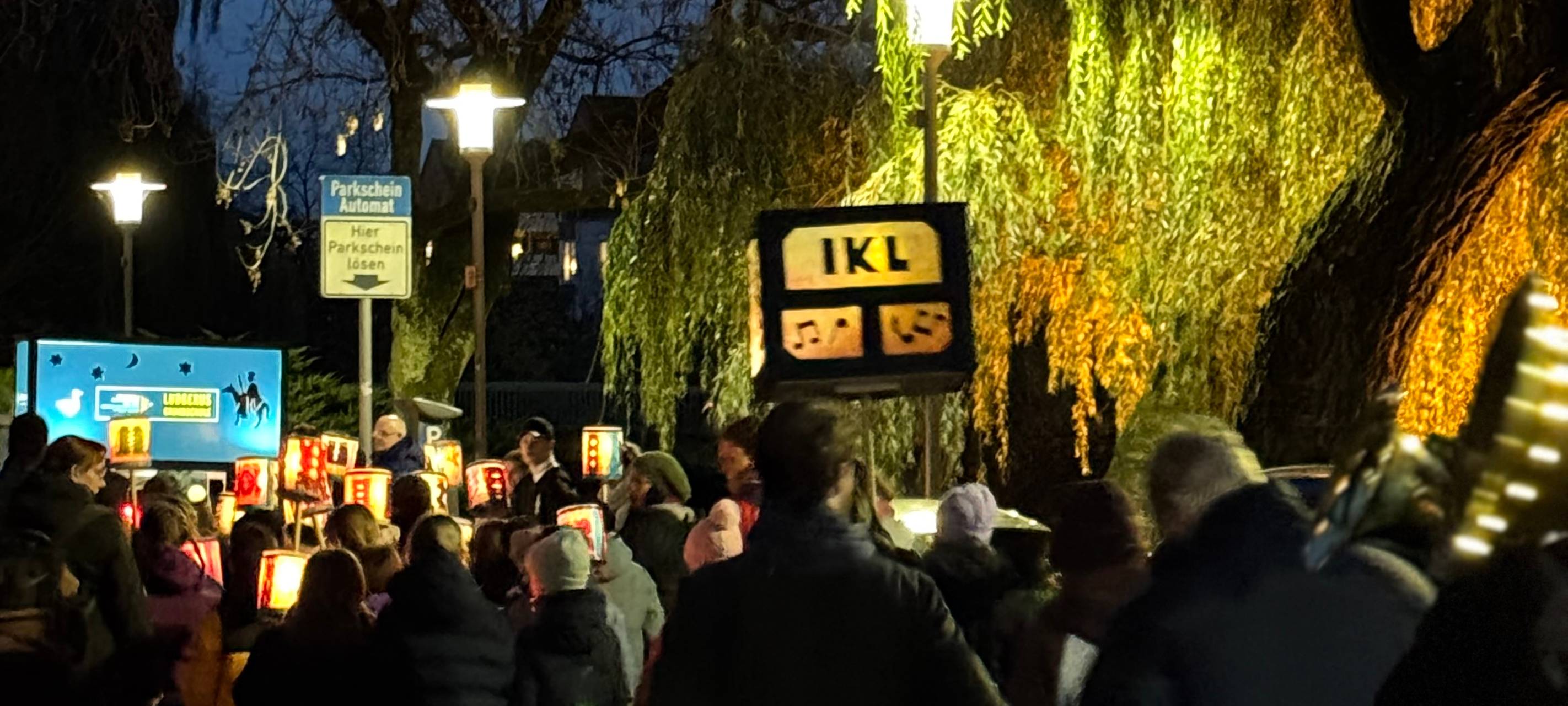 Größter Martinsumzug in Bocholt - wieder gut besucht