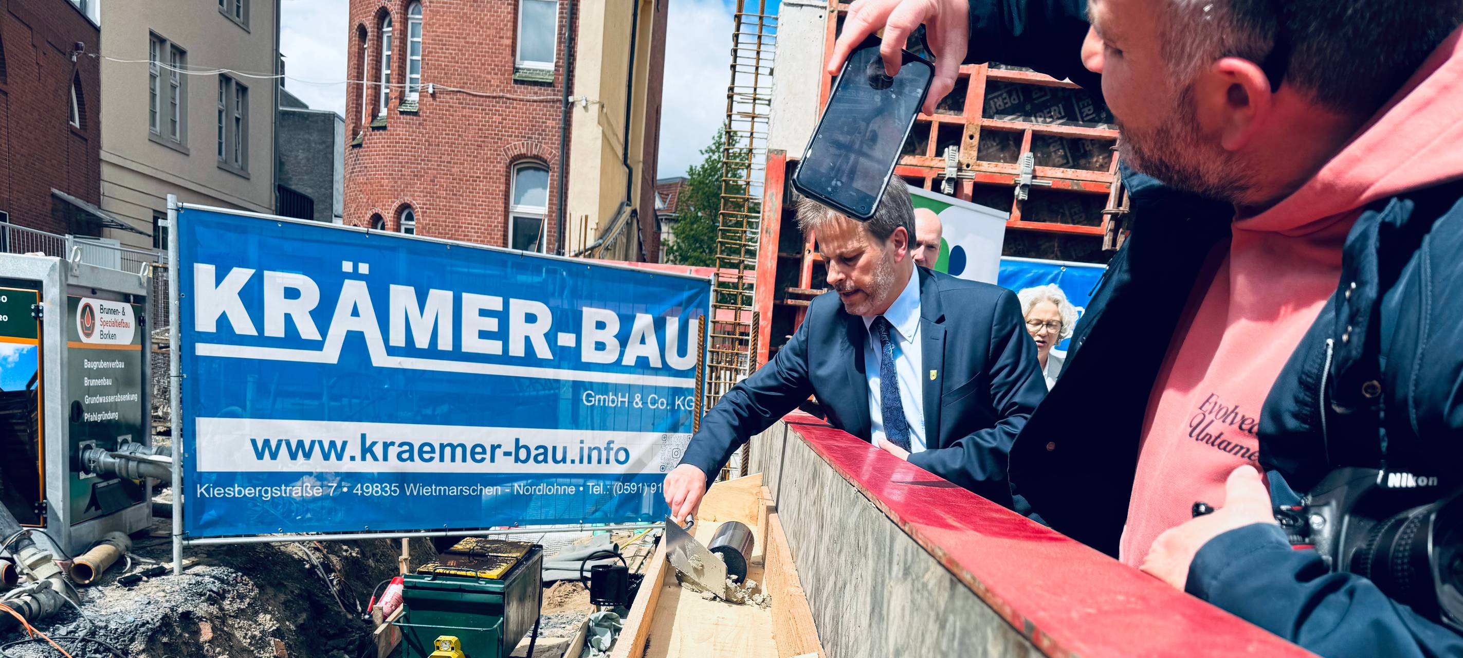Grundstein für neues Historisches Rathaus in Gronau gelegt