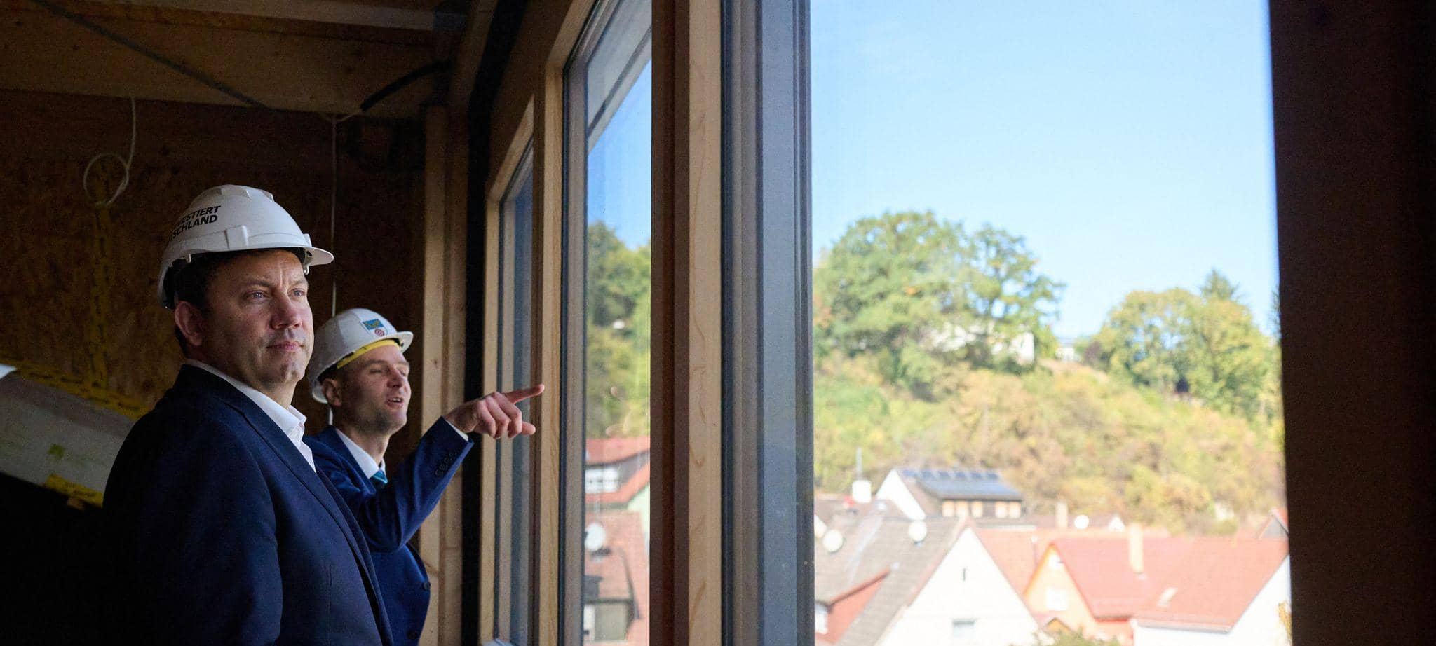 Finanzminister Klingbeil besucht Zukunftsprojekte in Deutschland